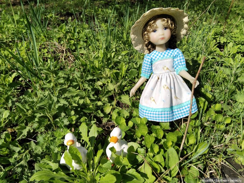 Дачный топик | Бэйбики Дачный топик — Куклы Ruby Red (Руби Ред) Fashion Friends: Siblies (фото 8)