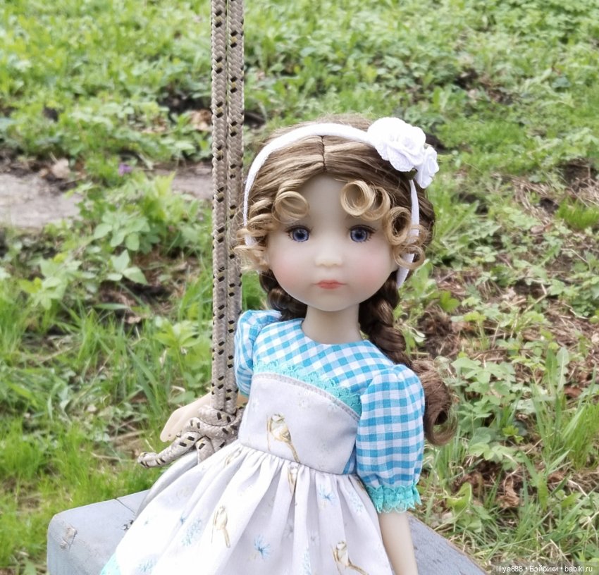 Дачный топик | Бэйбики Дачный топик — Куклы Ruby Red (Руби Ред) Fashion Friends: Siblies