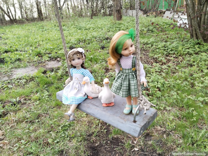 Дачный топик | Бэйбики Дачный топик — Куклы Ruby Red (Руби Ред) Fashion Friends: Siblies