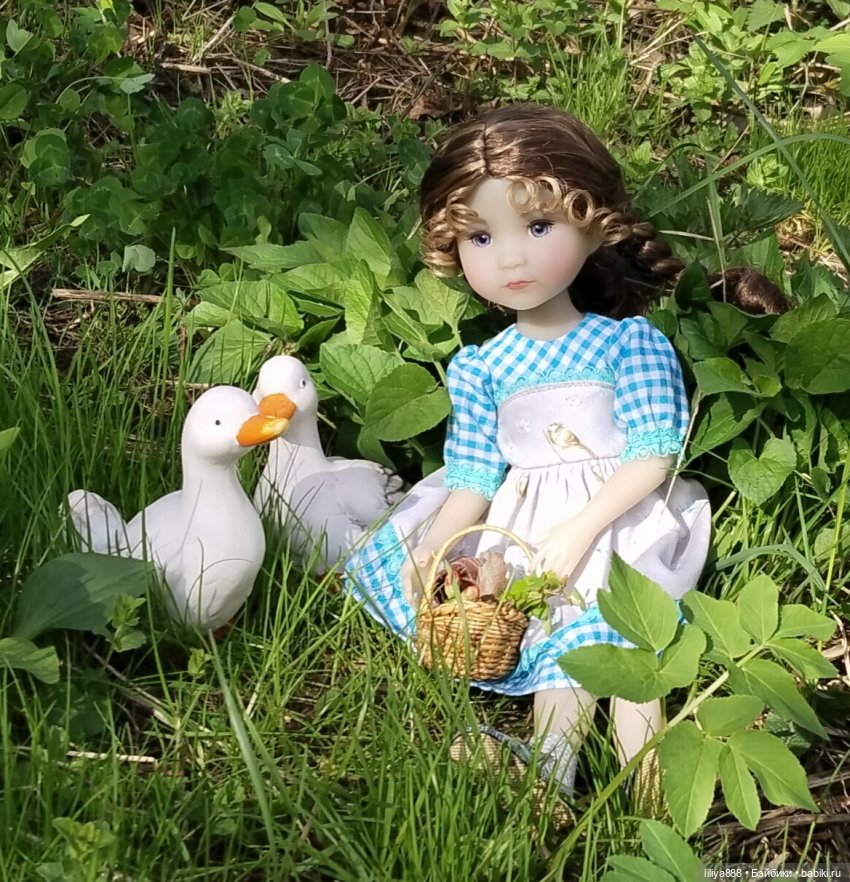Дачный топик | Бэйбики Дачный топик — Куклы Ruby Red (Руби Ред) Fashion Friends: Siblies (фото 3)