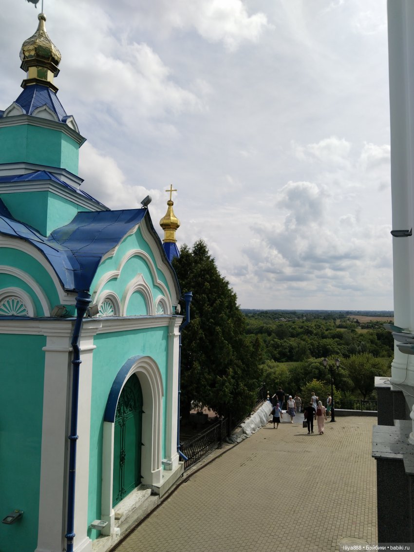 Летние мотивы-2025 | Бэйбики Летние мотивы-2025 — Куклы Ruby Red (Руби Ред) Fashion Friends: Siblies (фото 7)