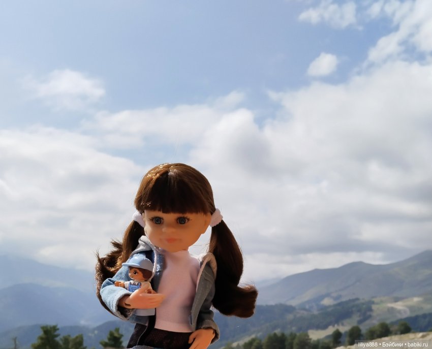 Кукла идёт в горы. ⛰️🌄⛰️ — Куклы Paola Reina (Паола Рейна): новинки (фото 4)