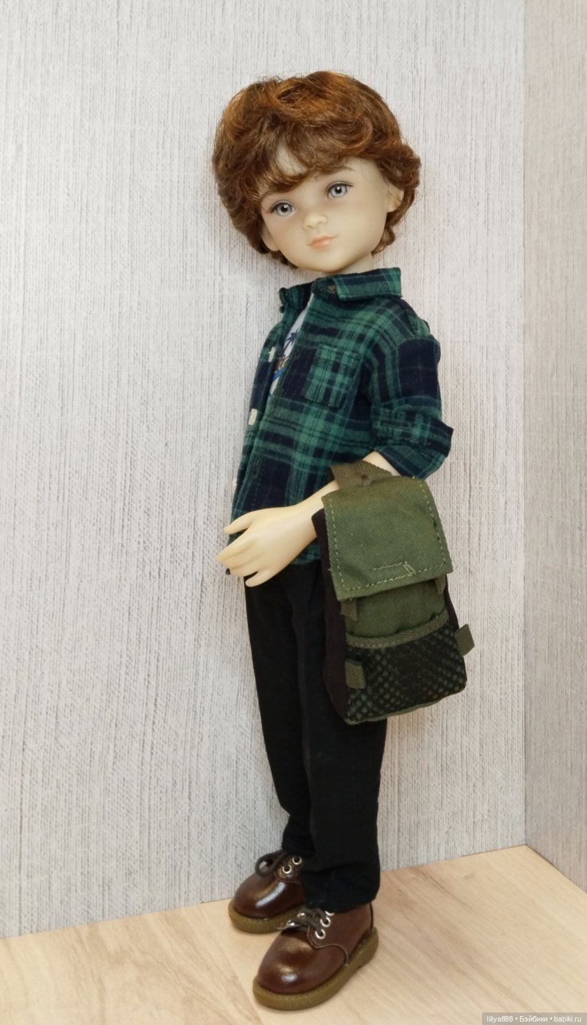 Том 🧑 — Куклы Ruby Red (Руби Ред) Fashion Friends: Siblies (фото 8)