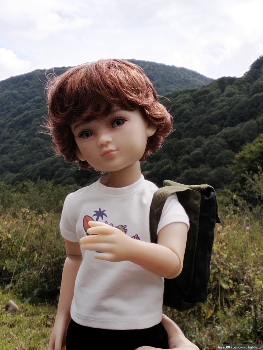 Том 🧑 — Куклы Ruby Red (Руби Ред) Fashion Friends: Siblies