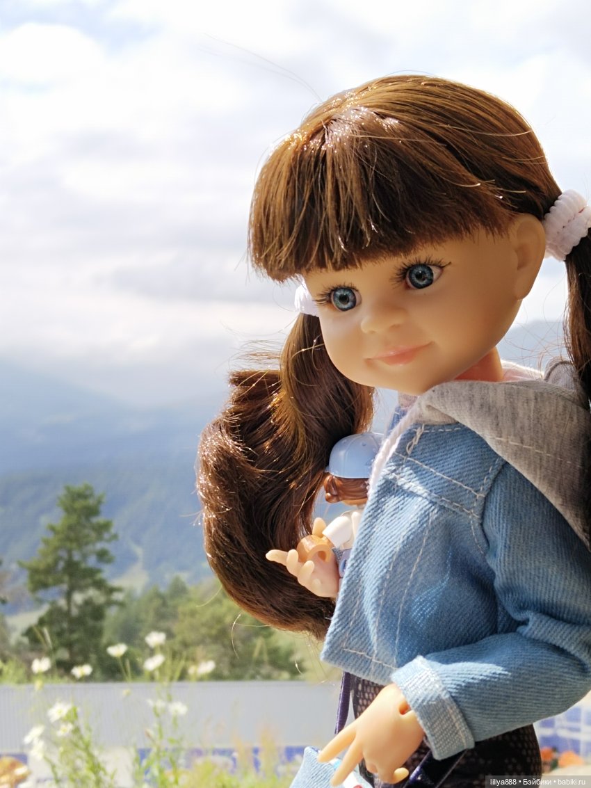 Кукла идёт в горы. ⛰️🌄⛰️ — Куклы Paola Reina (Паола Рейна): новинки