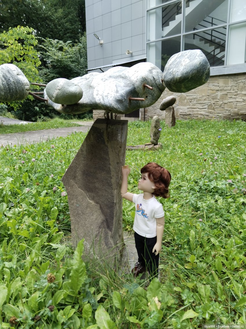 Том 🧑 — Куклы Ruby Red (Руби Ред) Fashion Friends: Siblies