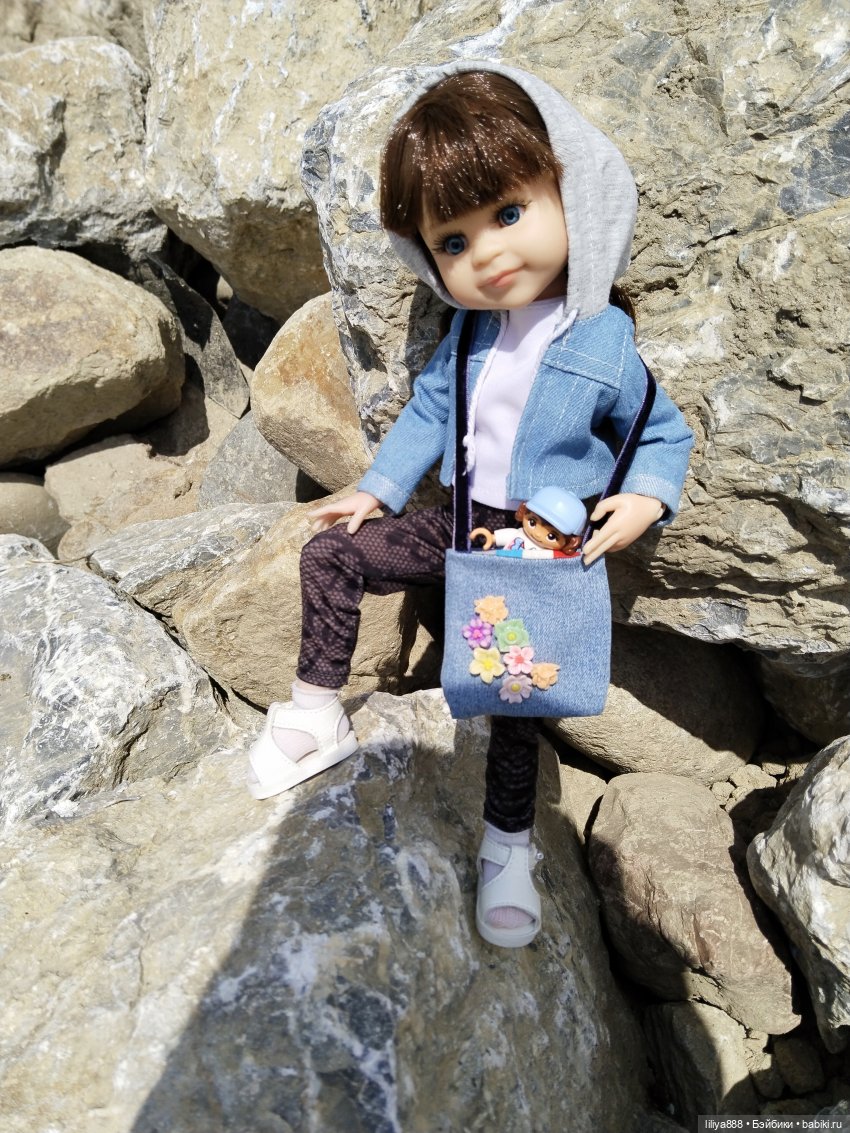 Кукла идёт в горы. ⛰️🌄⛰️ — Куклы Paola Reina (Паола Рейна): новинки