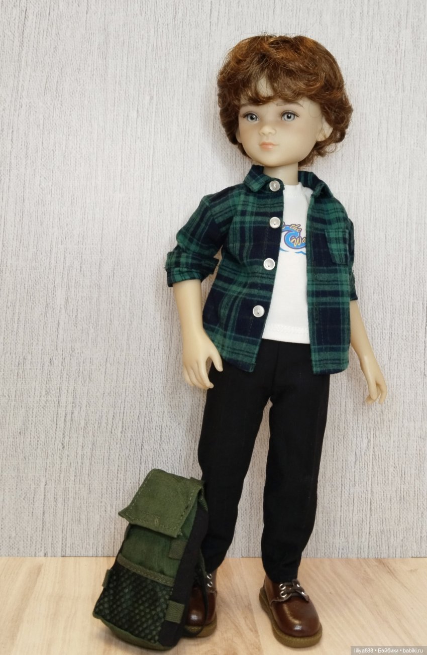 Том 🧑 — Куклы Ruby Red (Руби Ред) Fashion Friends: Siblies