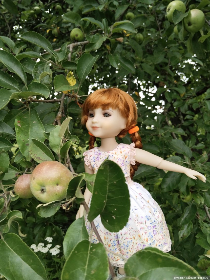 Зара и урожай 🍐 — Куклы Ruby Red (Руби Ред) Fashion Friends: Siblies (фото 5)