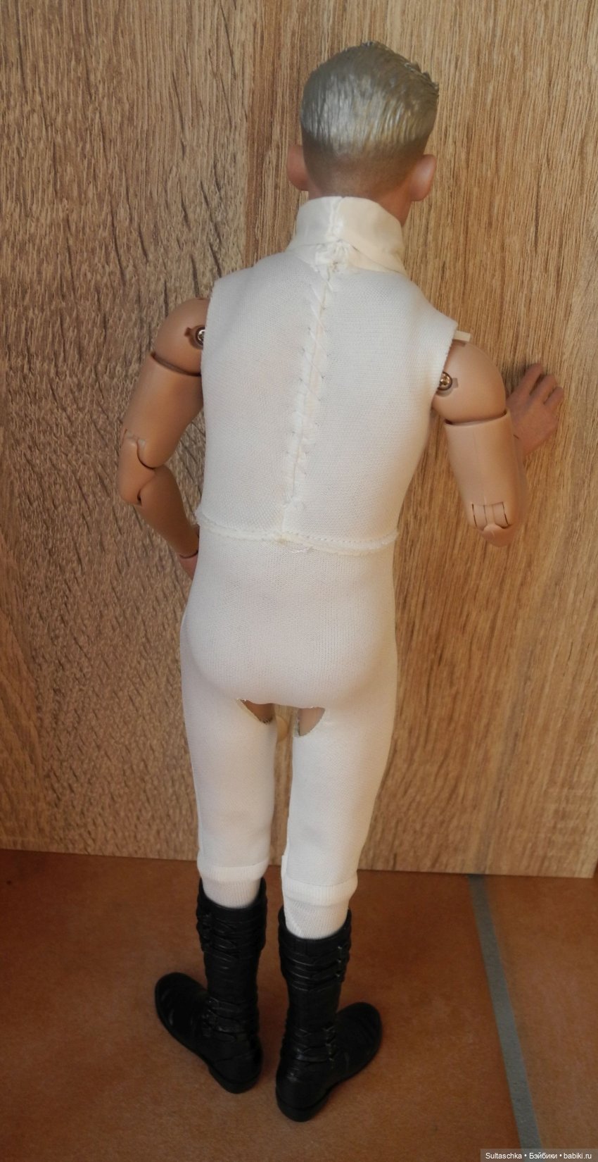 Гриндельвальд (Hot Toys) — Коллекционные фигурки Hot Toys (Хот Тойс) 1:6: фото