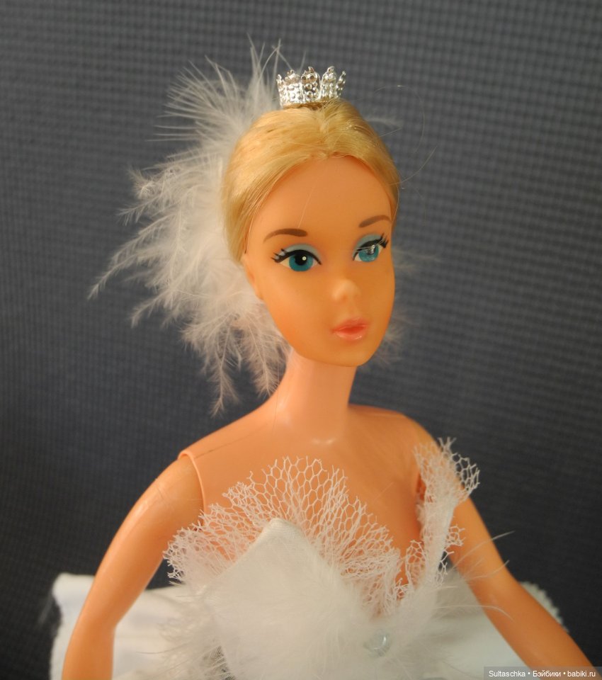 История Дебби или про Барби балерину и Барби Малибу