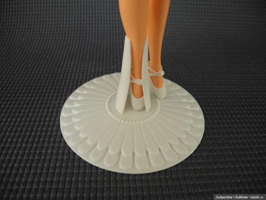 История Дебби или про Барби балерину и Барби Малибу