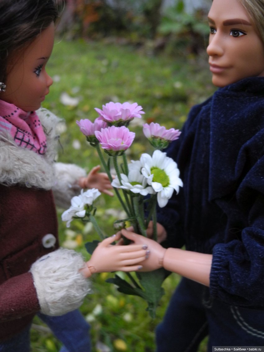 Немного о Лауре — Куклы Barbie (Барби): Looks