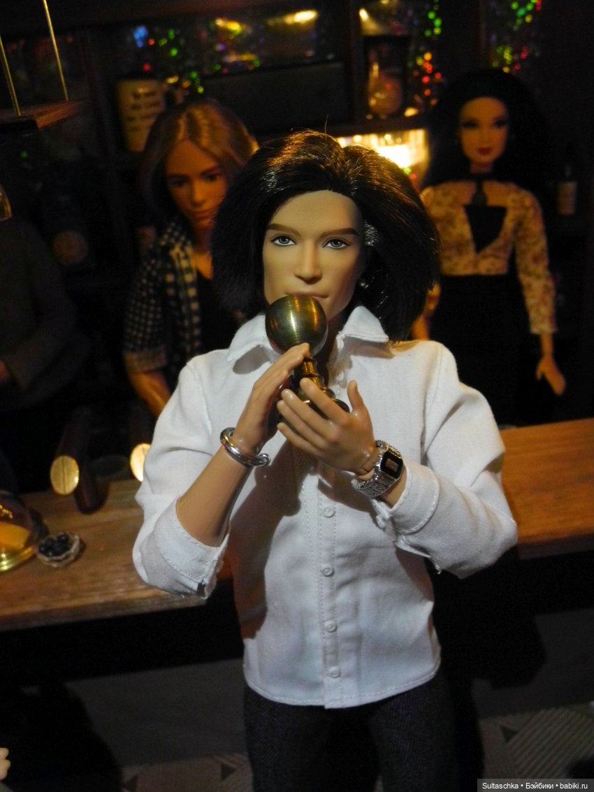 Небольшая вечеринка в день рождения Сержа