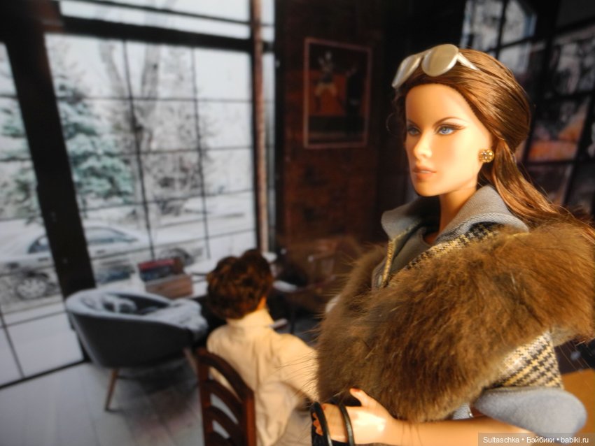 Небольшое интервью — Куклы Barbie (Барби): Looks (фото 2)