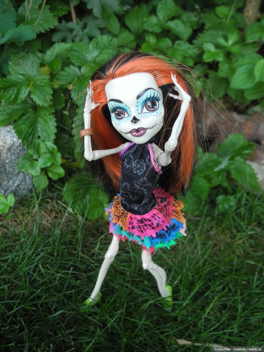 В дом проникли Монстры — Куклы Monster High и Ever After High: G1