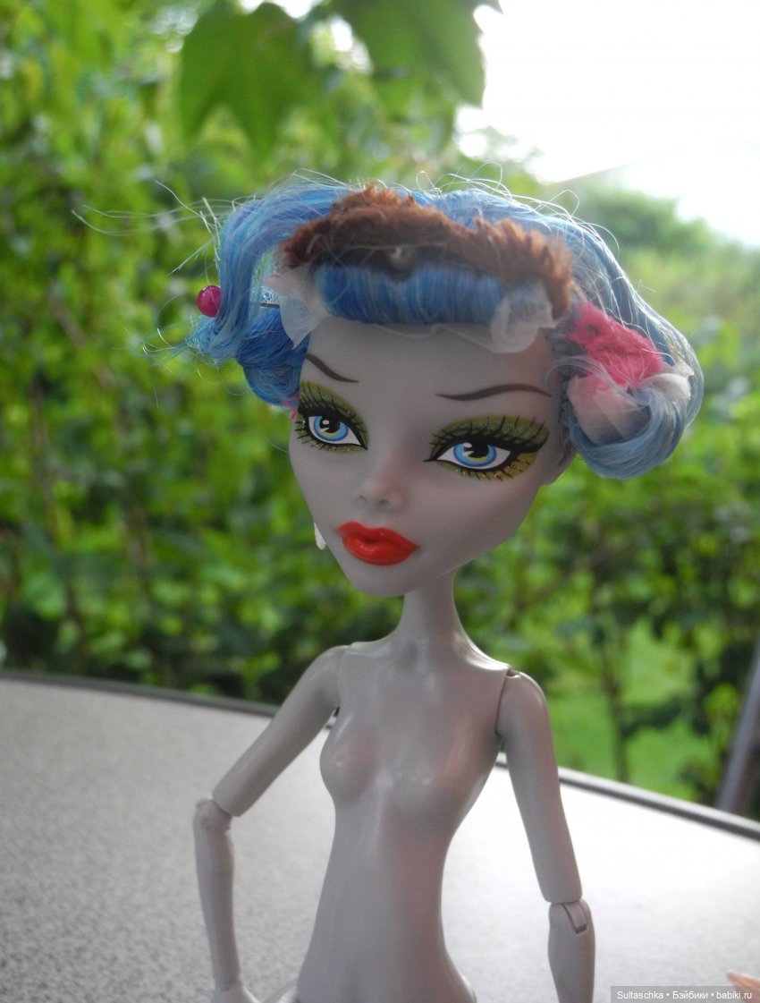 В дом проникли Монстры — Куклы Monster High и Ever After High: G1