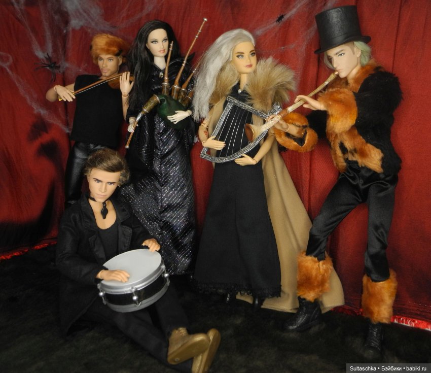 "Фатуя" на вечеринке в Хеллоуин