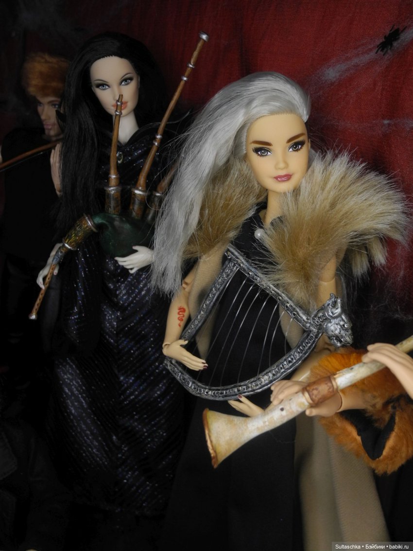 "Фатуя" на вечеринке в Хеллоуин