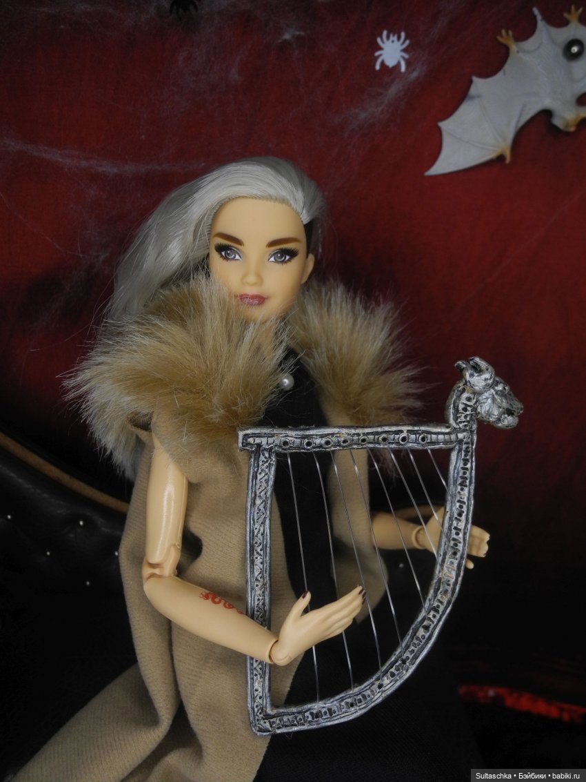 "Фатуя" на вечеринке в Хеллоуин (фото 3)