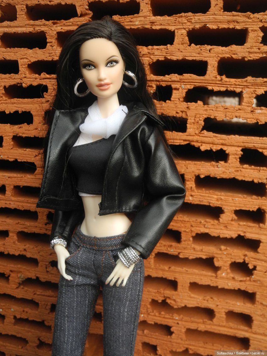 Couture Angel Barbie 2011 или "пятой будешь?"