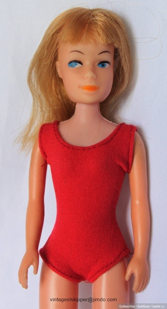 Петра Пласти. Старший брат Фред и младшая сестричка Пегги