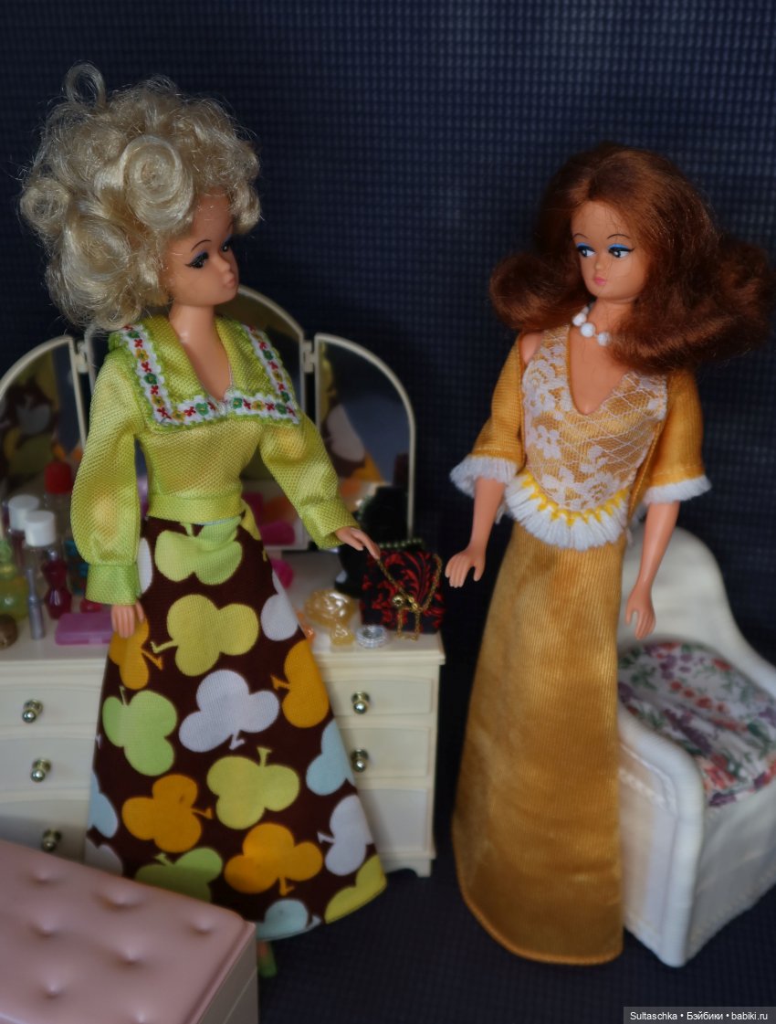 Петра Пласти. Старший брат Фред и младшая сестричка Пегги