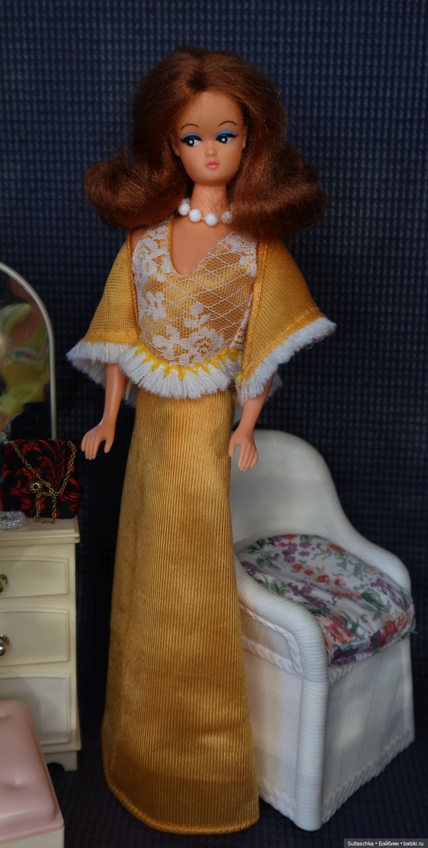 Петра Пласти. Старший брат Фред и младшая сестричка Пегги