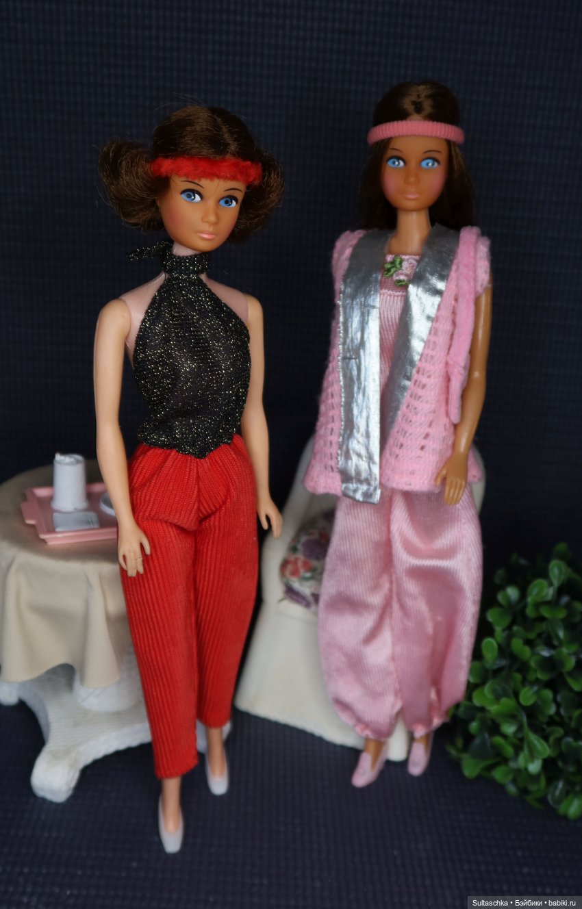 Петра Пласти. Старший брат Фред и младшая сестричка Пегги