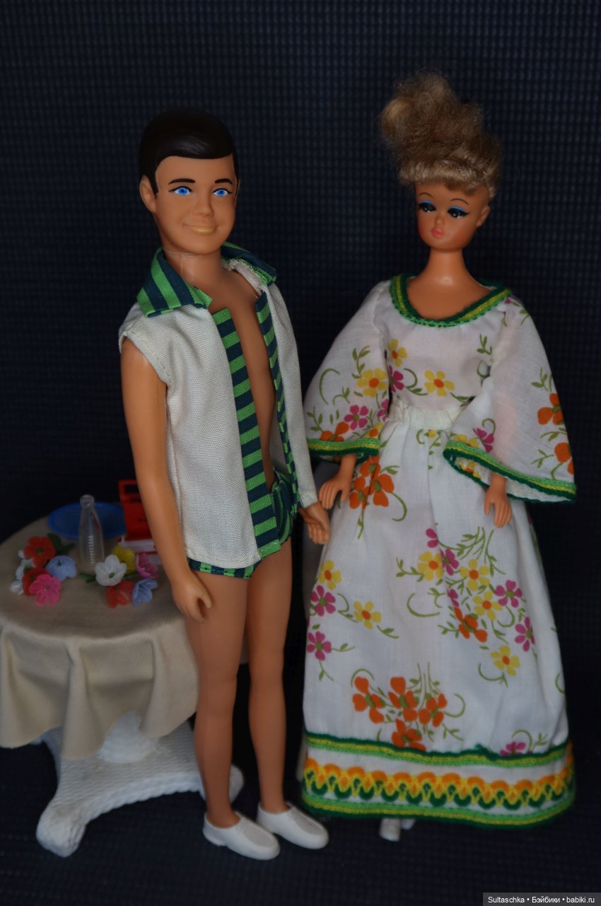 Петра Пласти. Старший брат Фред и младшая сестричка Пегги