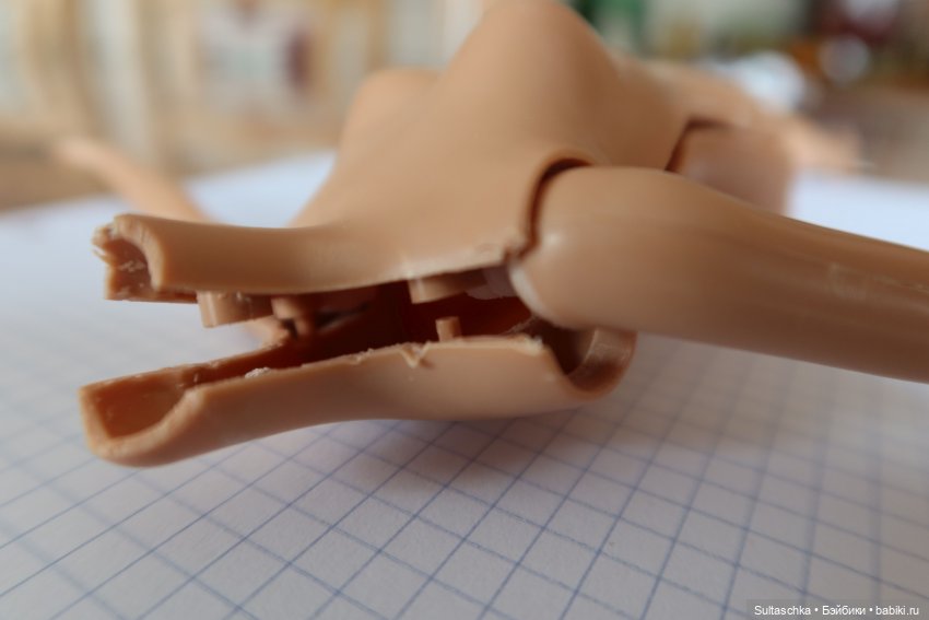 Из чего только сделаны девочки? Кукольные ноги и руки в разрезе. Часть 2 (фото 2)