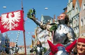 Прогулка Лауры и опрос — Куклы Barbie (Барби): Looks