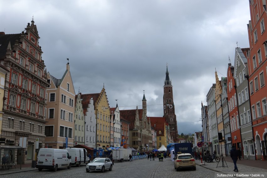 Прогулка Лауры и опрос — Куклы Barbie (Барби): Looks