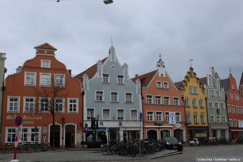 Прогулка Лауры и опрос — Куклы Barbie (Барби): Looks