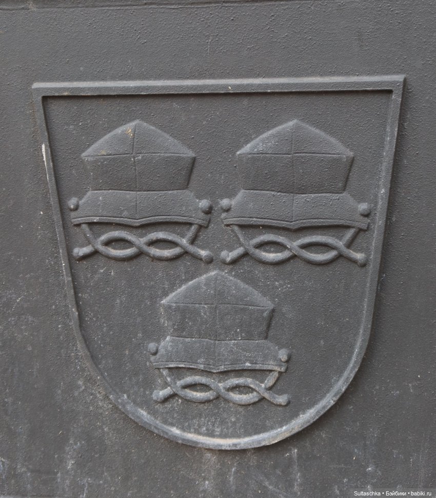 Прогулка Лауры и опрос — Куклы Barbie (Барби): Looks