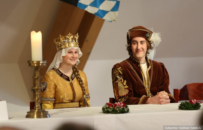 Прогулка Лауры и опрос — Куклы Barbie (Барби): Looks