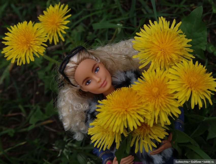 Май начался — Куклы Barbie (Барби): Looks