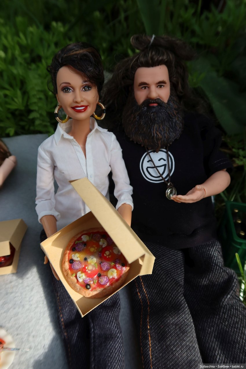 Май начался — Куклы Barbie (Барби): Looks (фото 5)