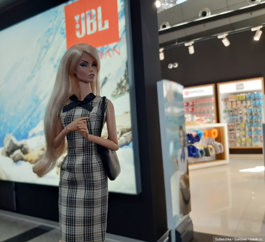 Светские хроники. Время вспять 2