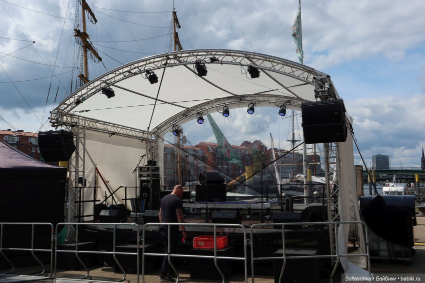 Светские хроники. Где побывала герцогиня (фото 2)