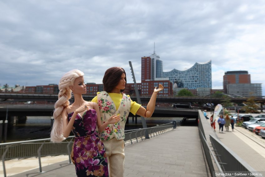 Светские новости. Женевьева путешествует (фото 7)