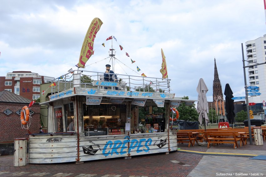 Светские новости. Женевьева путешествует (фото 5)