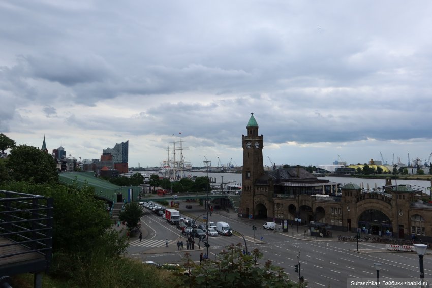 Светские новости. Женевьева путешествует