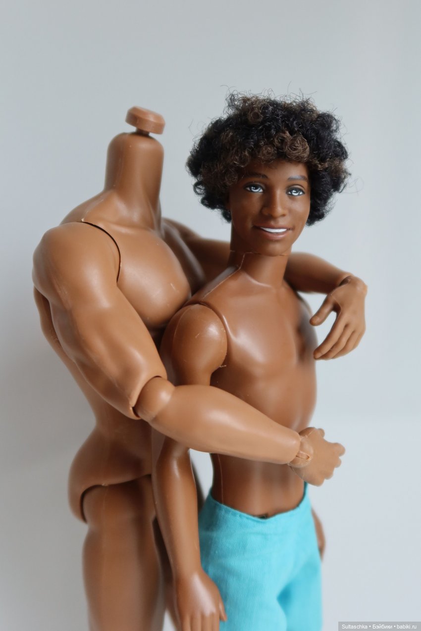 Тело, где твоя голова? (обзор тела Адониса латино с Али) | Бэйбики Тело, где твоя голова? (обзор тела Адониса латино с Али)