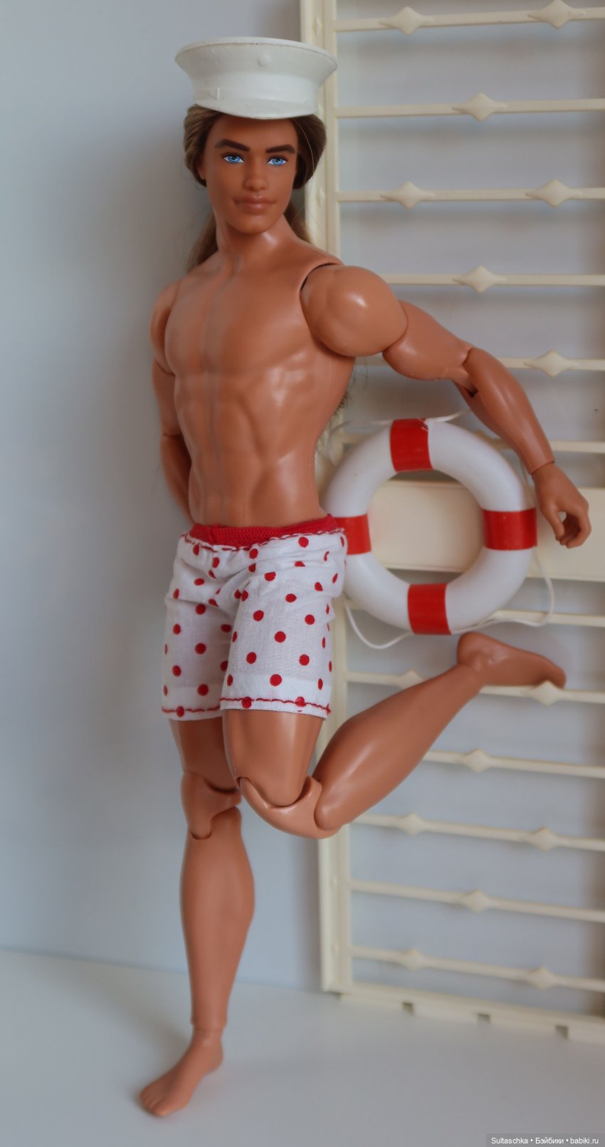 Мужской пин ап или 12 месяцев