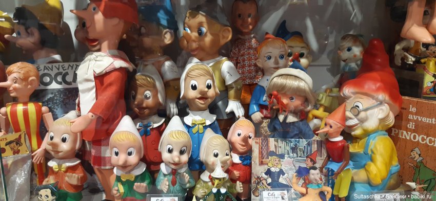 Прогулка по Венеции. Музей игрушек