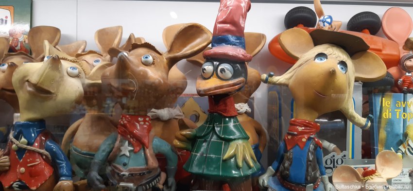 Прогулка по Венеции. Музей игрушек