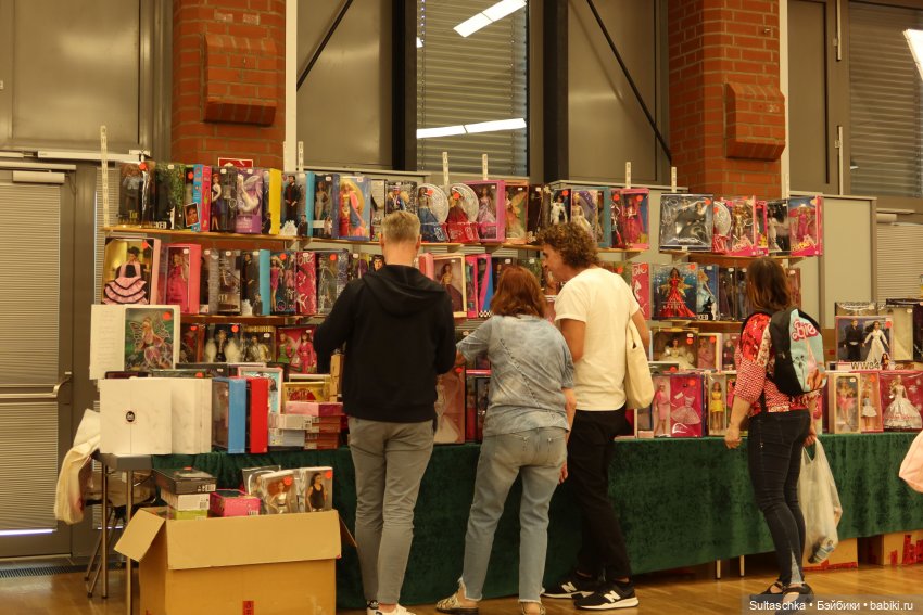 Картинки с выставки — Аналоги Барби и куклы 1/6: клоны 90 (фото 4)