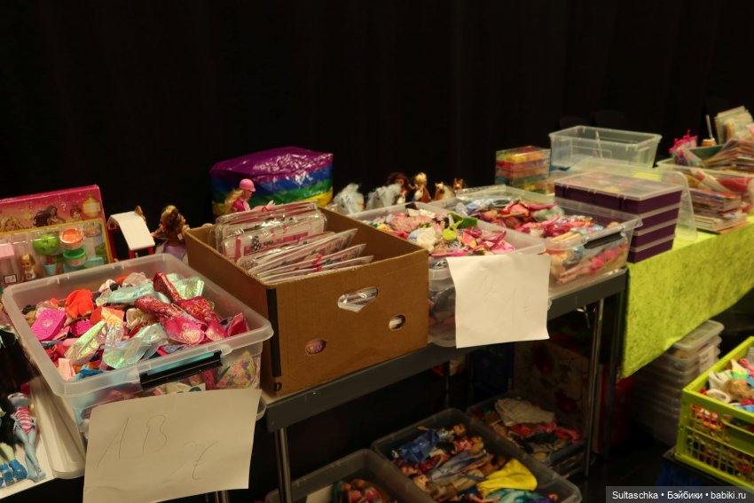 Картинки с выставки — Аналоги Барби и куклы 1/6: клоны 90 (фото 10)