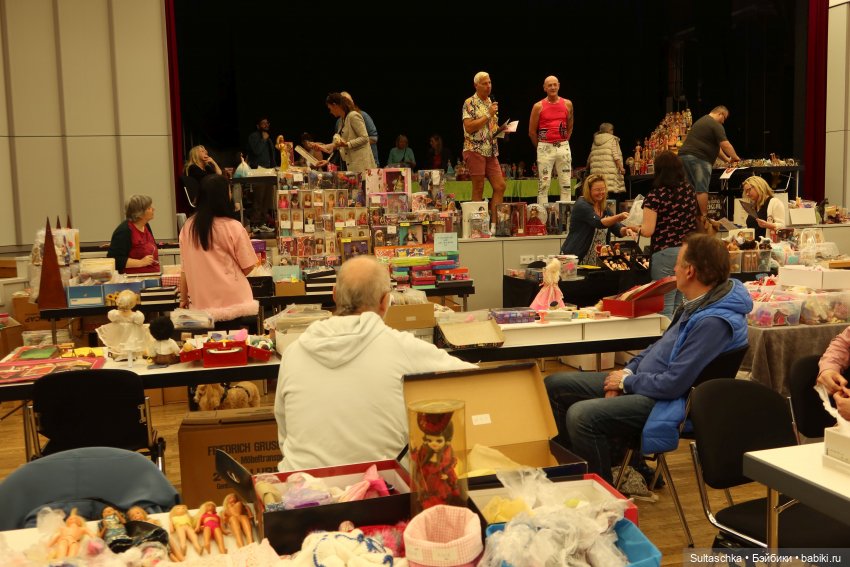 Картинки с выставки — Аналоги Барби и куклы 1/6: клоны 90 (фото 2)